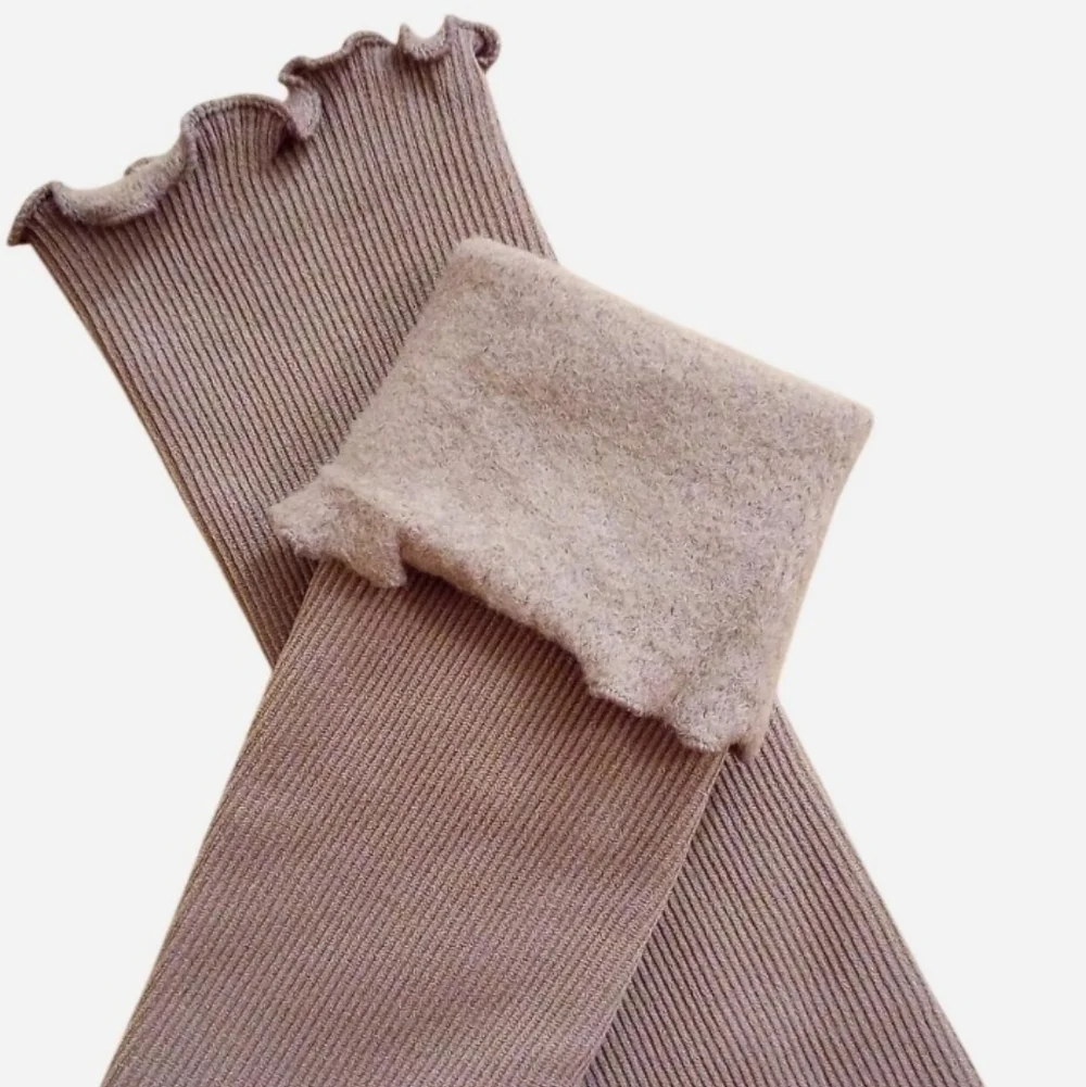 Deep Brown Socks Tan Fleece Lined Ruffled Crew Rib Knit Mid-calf Socks